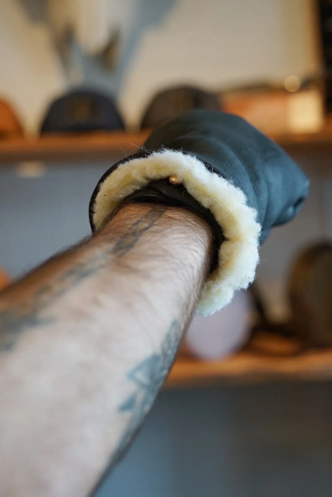 Deer hide Mittens