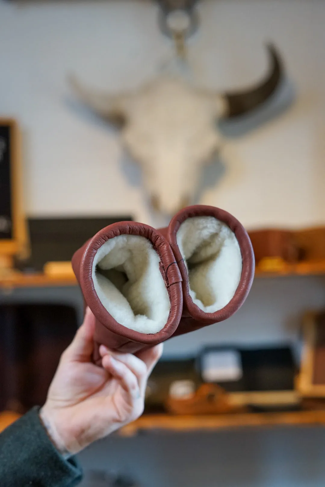 Deer hide Mittens