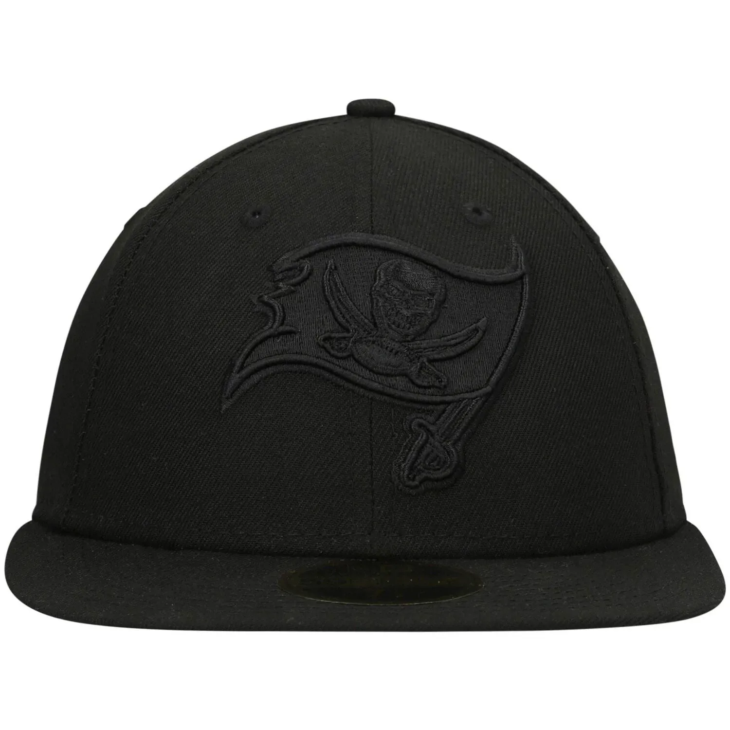 Men's Hat New Era Black Tampa Bay Buccaneers Black on Black Low Profile 59FIFTY II